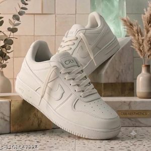 Stride High Street Sneakers